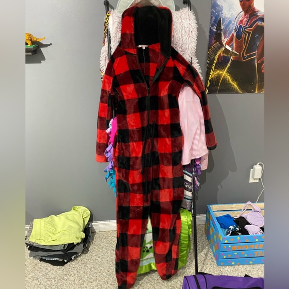 Pajamas - Picture 1 of 1